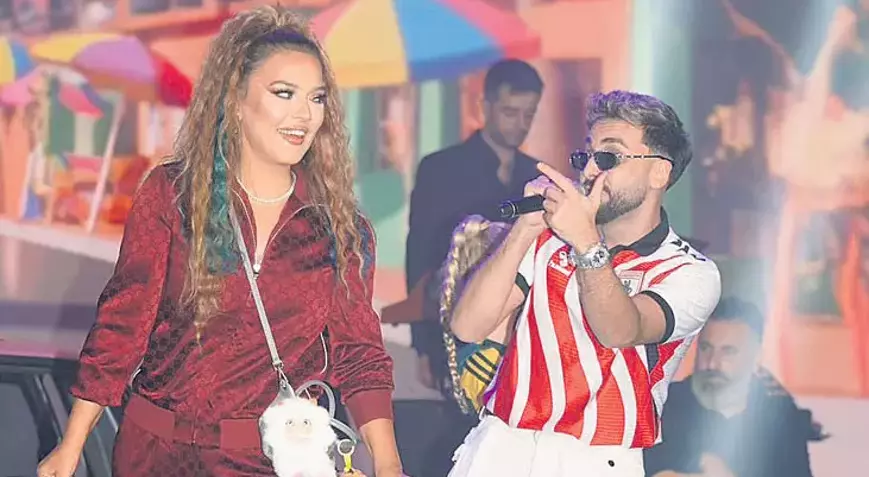 Hem Şarkı Hem Moda: Demet Akalın’dan Enerji Dolu Sezon Açılışı!