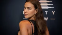 Irina Shayk’tan Türkiye Çıkarması: İstanbul’dan Ege Koylarına Uzanan Tatil