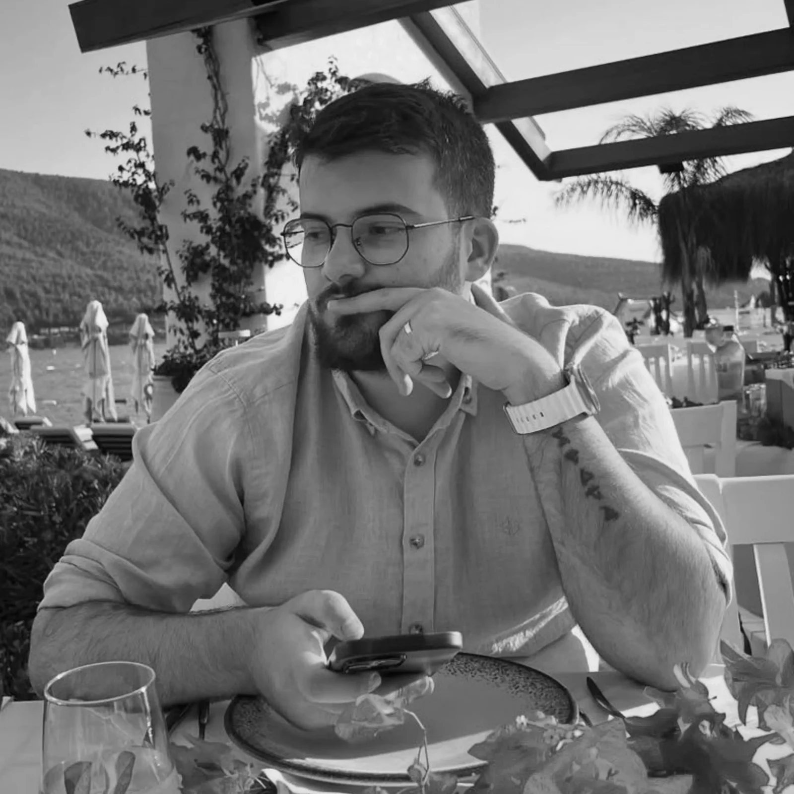 Jrokez Olarak Bilinen Kick Yayıncısı Oğuzhan Dalgakıran Hayatını Kaybetti