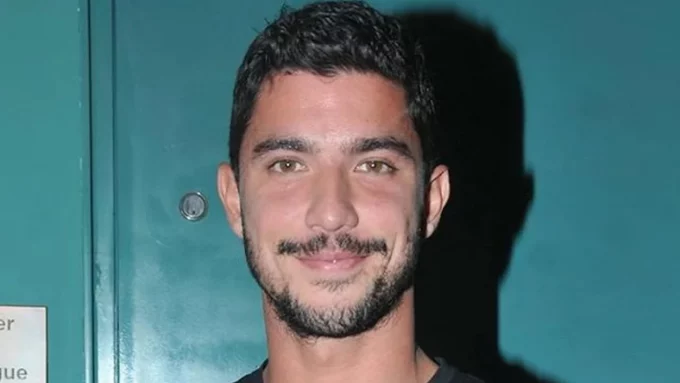 Kaan Yıldırım, İlk Kez Baba Olmanın Mutluluğunu Paylaştı!