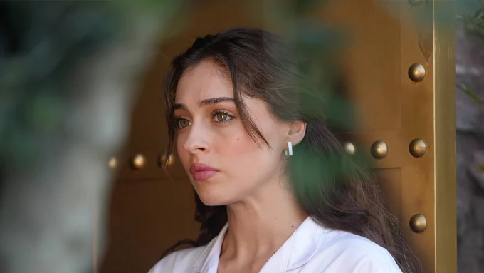 Leyla Dizisi Yayınlanmadı: Reklam Krizi Finali Öne Çekiyor