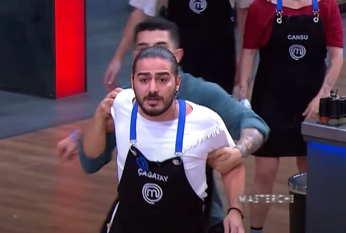 MasterChef Türkiye 2025’te Görülmemiş Kavga: Stüdyoda Tansiyon Zirveye Çıktı