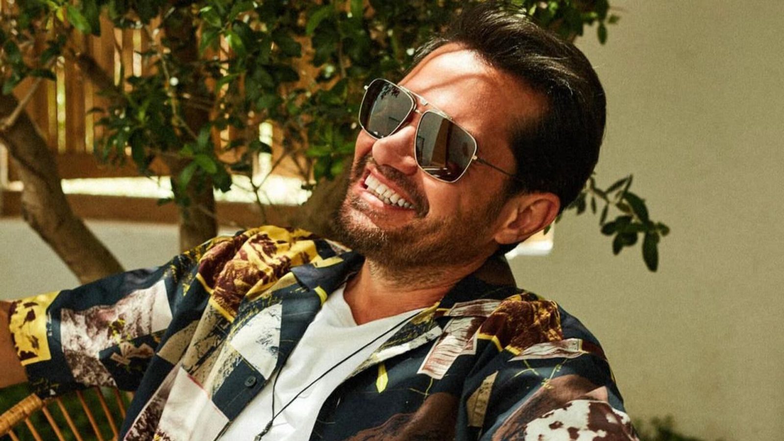 Ozan Doğulu’dan Demet Akalın’ın “Yerinde Dur” Şarkısına Dikkat Çeken Yorum