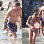 Özge Özpirinçci ve Burak Yamantürk’ün Bodrum Tatiline Tatlıtuğ Ailesinden Renkli Katılım
