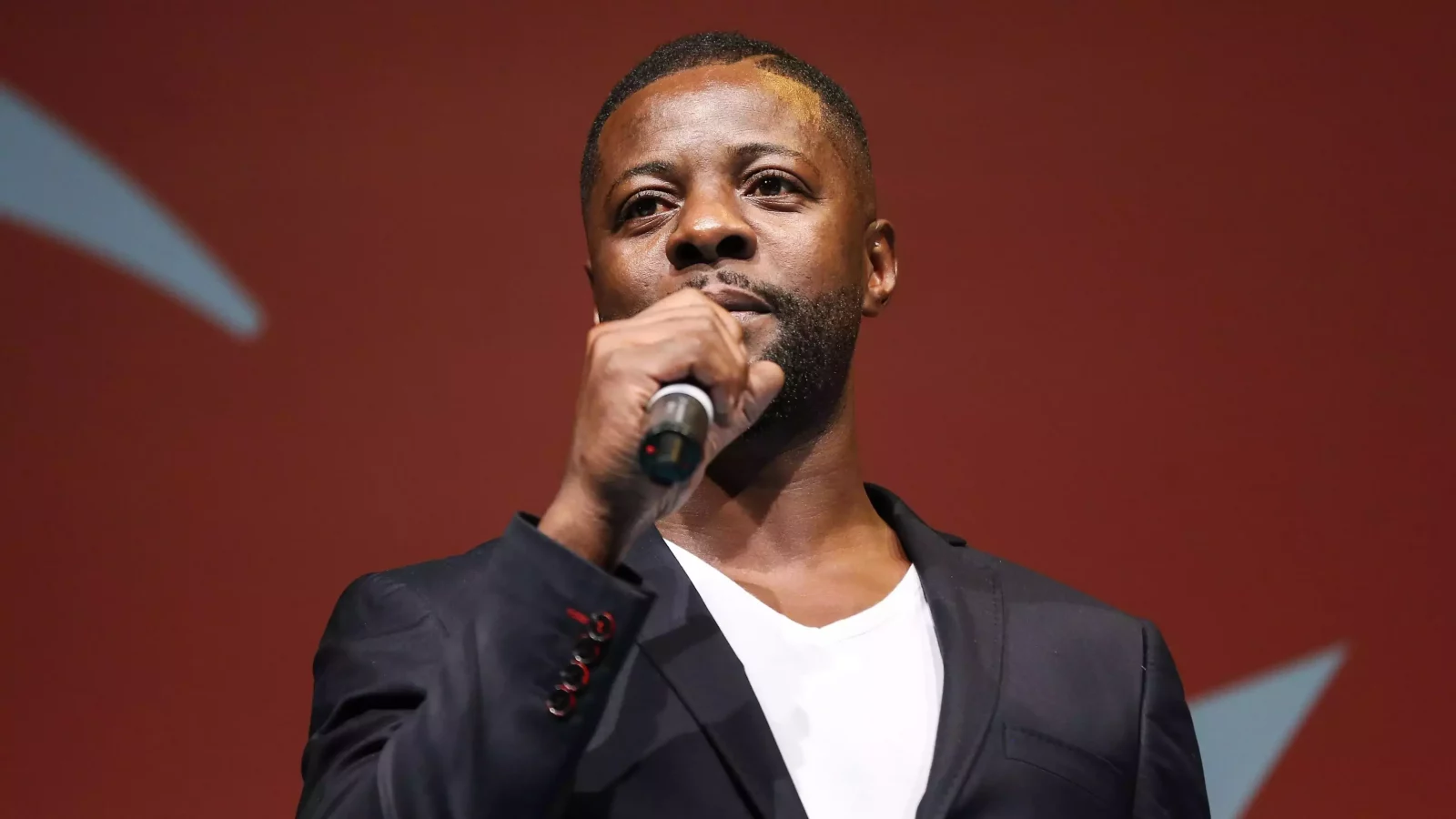 Pascal Nouma’dan Esprili Açıklama: “Diskolar Bizden Geçti”