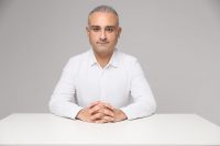 Rüştü Onur Atilla, Adnan Menderes Rolüyle 'Ayşe Tatile Çıktı' Filminde