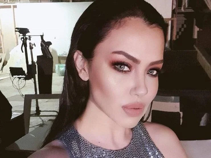 Şarkıcı Lara’dan Üzücü Haber: Beyninde Kitle Tespit Edildi