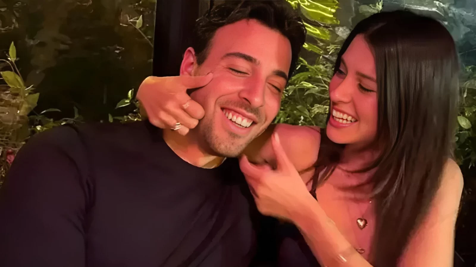 Sevgilisiyle Konsere Katılan Buçe Buse Kahraman’dan Nazar İtirafı