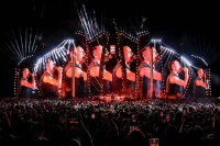 Simge Sağın ve Mabel Matiz’den Yenikapı’da Unutulmaz Gece