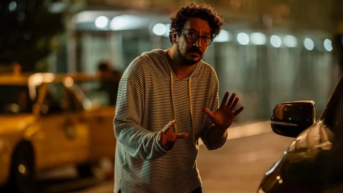 Tolga Karaçelik’in İlk İngilizce Filmi “Saykoterapi” New York’ta Ayakta Alkışlandı