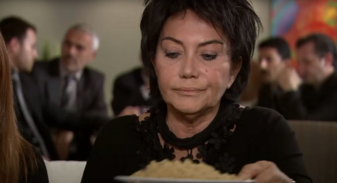 Usta Oyuncu Anta Toros Hayatını Kaybetti