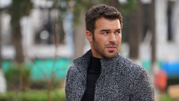 Yusuf Çim’e İtalya’da Uluslararası Oyuncu Ödülü!